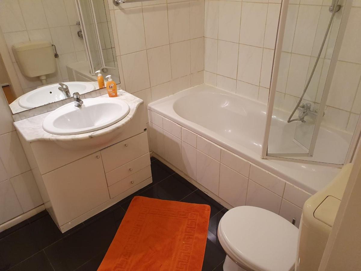Ferienwohnung Im Zentrum Hannover City, Ruhig, Hbf- Naehe, Freie Oeffentliche Parkplaetze Εξωτερικό φωτογραφία